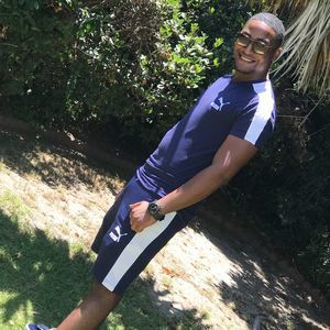 Meet your Posher, Ray